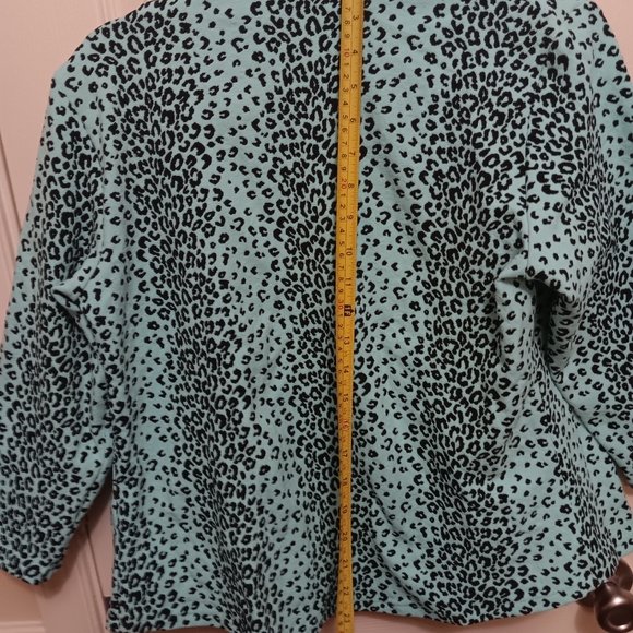 ANDRIA LIEU Jacket & Top set Cheetah - Picture 11 of 11